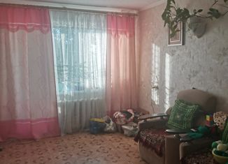 Продажа 2-комнатной квартиры, 49.3 м2, поселок городского типа Ясногорск, улица Ленина, 1