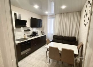 Продам 2-комнатную квартиру, 54 м2, Мурино, проспект Авиаторов Балтики, 31, ЖК Цвета радуги