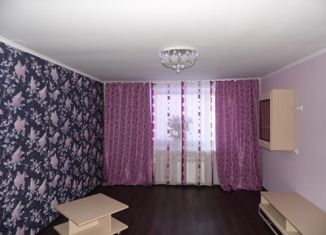 Продаю 4-ком. квартиру, 77.9 м2, Берёзовский, улица Черняховского, 20