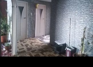 Продаю 3-ком. квартиру, 57 м2, посёлок Яшкинский, Осенняя улица, 16