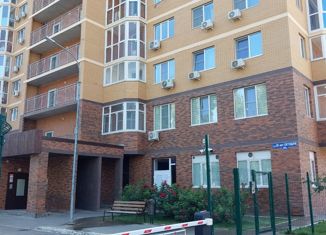 Продам 1-ком. квартиру, 36.9 м2, Волгоград, улица 50 лет Октября, 20А, Красноармейский район