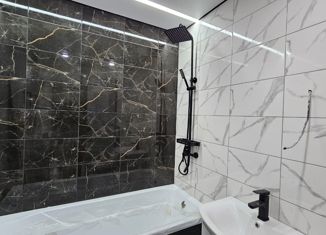 Продам однокомнатную квартиру, 35 м2, Саратов, улица имени К.П. Панченко, 3, жилой район Солнечный-2