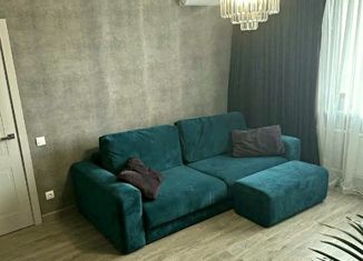 Продается 2-ком. квартира, 76 м2, Краснодар, переулок Архитектора Петина, 18, микрорайон Солнечный