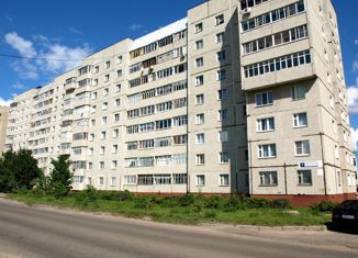 Продается однокомнатная квартира, 32.8 м2, Новочебоксарск, улица Воинов-Интернационалистов, 17