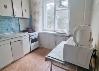 Продам 3-ком. квартиру, 50.1 м2, Арсеньев, Октябрьская улица, 14/5