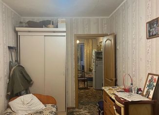 Продам 2-ком. квартиру, 44 м2, Добрянка, улица Копылова, 69