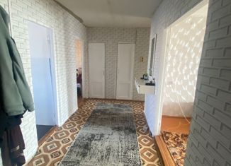 Продаю трехкомнатную квартиру, 60 м2, Никольск, улица Маршала Конева, 133А