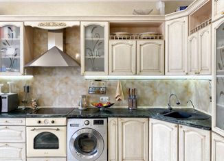 Продается 5-комнатная квартира, 308.7 м2, Омск, улица Котельникова, 11, Ленинский округ