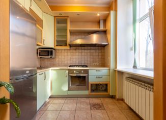 Продажа 2-комнатной квартиры, 72.5 м2, Санкт-Петербург, улица Победы, 18, улица Победы