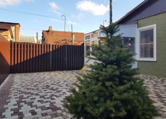 Продажа 2-ком. квартиры, 33 м2, Краснодар, улица Будённого, 251, микрорайон Покровка