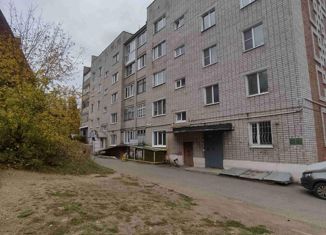 Продается 2-комнатная квартира, 48.9 м2, Кудымкар, улица Лихачева, 48