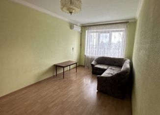 Продажа 1-ком. квартиры, 30 м2, Волгоград, улица Милиционера Буханцева, 52, район Дар-Гора