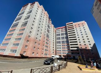 Продам 2-комнатную квартиру, 70.4 м2, Вологда, микрорайон Водники, улица Пугачёва, 44А