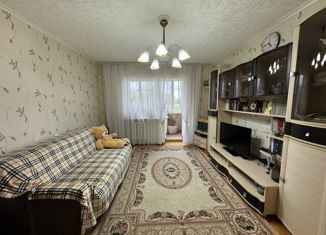 Продажа 4-комнатной квартиры, 75 м2, Гатчина, улица Коли Подрядчикова, 15