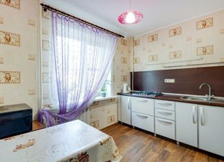 Продается двухкомнатная квартира, 53 м2, Хабаровский край, улица Руднева, 38