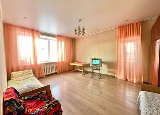 Продается 4-комнатная квартира, 99 м2, Горно-Алтайск, улица Григория Чорос-Гуркина, 35