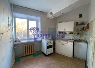 2-комнатная квартира на продажу, 50.9 м2, Саянск, Центральный микрорайон, 7