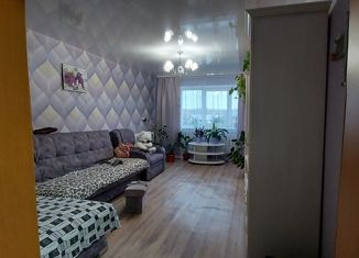Продам трехкомнатную квартиру, 67.6 м2, село Елово, улица Волкова, 4