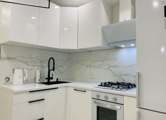 Продаю 3-ком. квартиру, 55.2 м2, Москва, улица Гарибальди, улица Гарибальди, 21к1