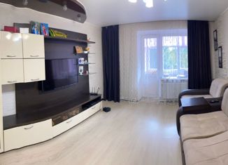 Продаю 3-комнатную квартиру, 81.9 м2, село Старобурново, Школьная улица, 8