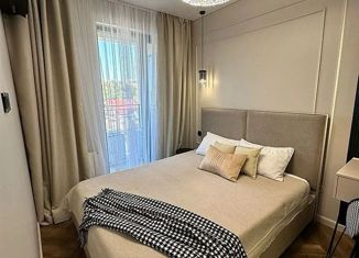 Продам 1-ком. квартиру, 38 м2, Сочи, микрорайон Бытха, улица Бытха, 4/10А