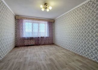 Продажа двухкомнатной квартиры, 50 м2, Азнакаево, улица Шайхутдинова, 9
