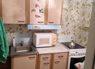Продаю 2-ком. квартиру, 45.7 м2, посёлок Усть-Юган, посёлок Усть-Юган, 2