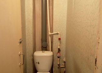 Продается 4-комнатная квартира, 61 м2, Янаул, улица Некрасова, 21