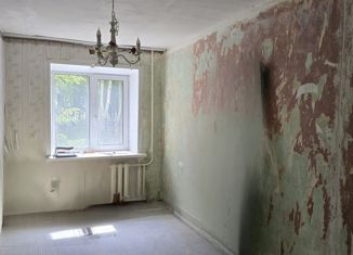 Продается 3-ком. квартира, 56 м2, Пермь, улица Краснова, 24, Свердловский район