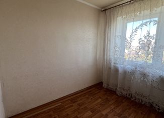 Продаю трехкомнатную квартиру, 58 м2, Шахты, проспект Карла Маркса, 75