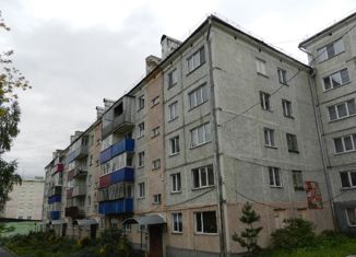 Продается двухкомнатная квартира, 43.1 м2, поселок Малиновка, улица 60 лет Октября, 15