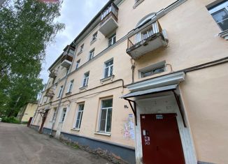 Продается двухкомнатная квартира, 62.4 м2, Ярославль, Спартаковская улица, 11, жилой район Резинотехника