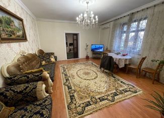 Продам дом, 130 м2, Грозный, Байсангуровский район, улица Асланбека Шерипова, 107