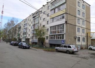 Продажа четырехкомнатной квартиры, 76 м2, Курган, проспект Конституции, 64А, жилой район Энергетики