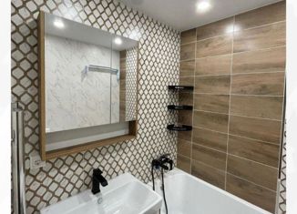 Продается 3-комнатная квартира, 63.3 м2, Закаменск, улица Крупской, 18А