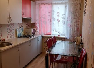 Продам 2-комнатную квартиру, 49 м2, Омская область, проспект Менделеева, 1