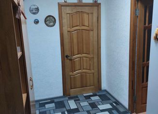 Трехкомнатная квартира на продажу, 60 м2, Морозовск, улица Кирова, 23