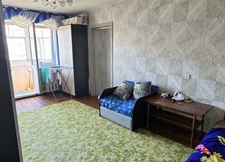 Продается трехкомнатная квартира, 57 м2, Новочебоксарск, улица Терешковой, 8