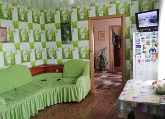 Продается трехкомнатная квартира, 67 м2, Приморский край, улица Калинина, 1