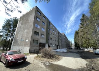 Продаю 2-комнатную квартиру, 47.9 м2, Костомукша, улица Мира, 4