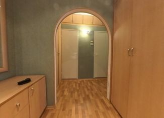 Продажа двухкомнатной квартиры, 57 м2, Мурманская область, Кольский проспект, 3