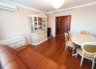 Продаю 3-ком. квартиру, 73 м2, Москва, Кантемировская улица, 17к1, Кантемировская улица