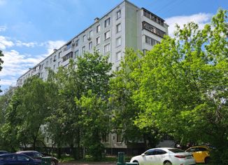 Продается 1-комнатная квартира, 33 м2, Москва, Новоясеневский проспект, 22к3, метро Новоясеневская