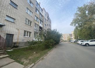 Продажа 3-комнатной квартиры, 60 м2, Шлиссельбург, улица Кирова, 6