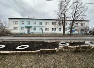 Продается 2-ком. квартира, 42.2 м2, село Киргиз-Мияки, улица Гагарина, 1