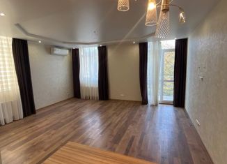 Продается двухкомнатная квартира, 99.9 м2, Сочи, улица Метелёва, 8/1, микрорайон Яна Фабрициуса