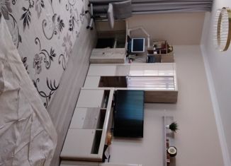 Сдам двухкомнатную квартиру, 73 м2, Ессентуки, Майская улица, 12