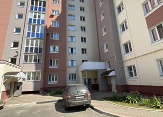 Продам 3-комнатную квартиру, 67.9 м2, Орёл, улица Родзевича-Белевича, 7, ЖК Северная Звезда