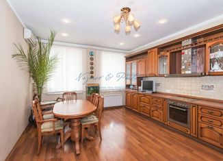 Продаю четырехкомнатную квартиру, 154.9 м2, Новосибирск, улица Орджоникидзе, 23, метро Площадь Ленина