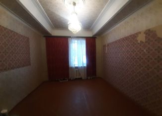 Продажа двухкомнатной квартиры, 52.9 м2, Озёрск, проспект Победы, 5